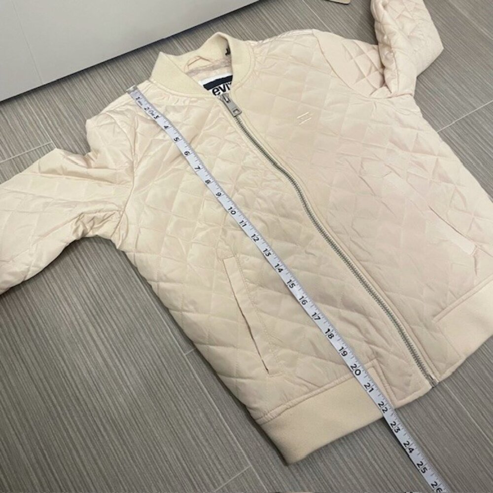 NWT Women's Levi's Cream Diamond Quilted Bomber Jacket Size Small Neutral - Picture 16 of 16